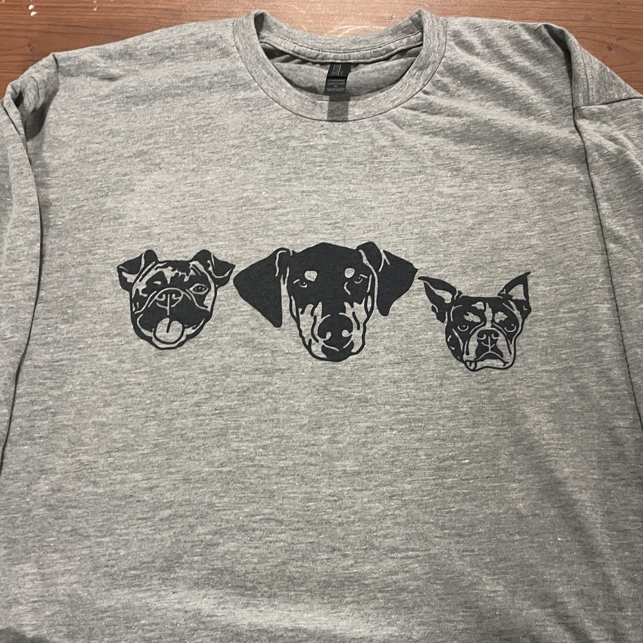 LONG SLEEVED T-SHIRT
