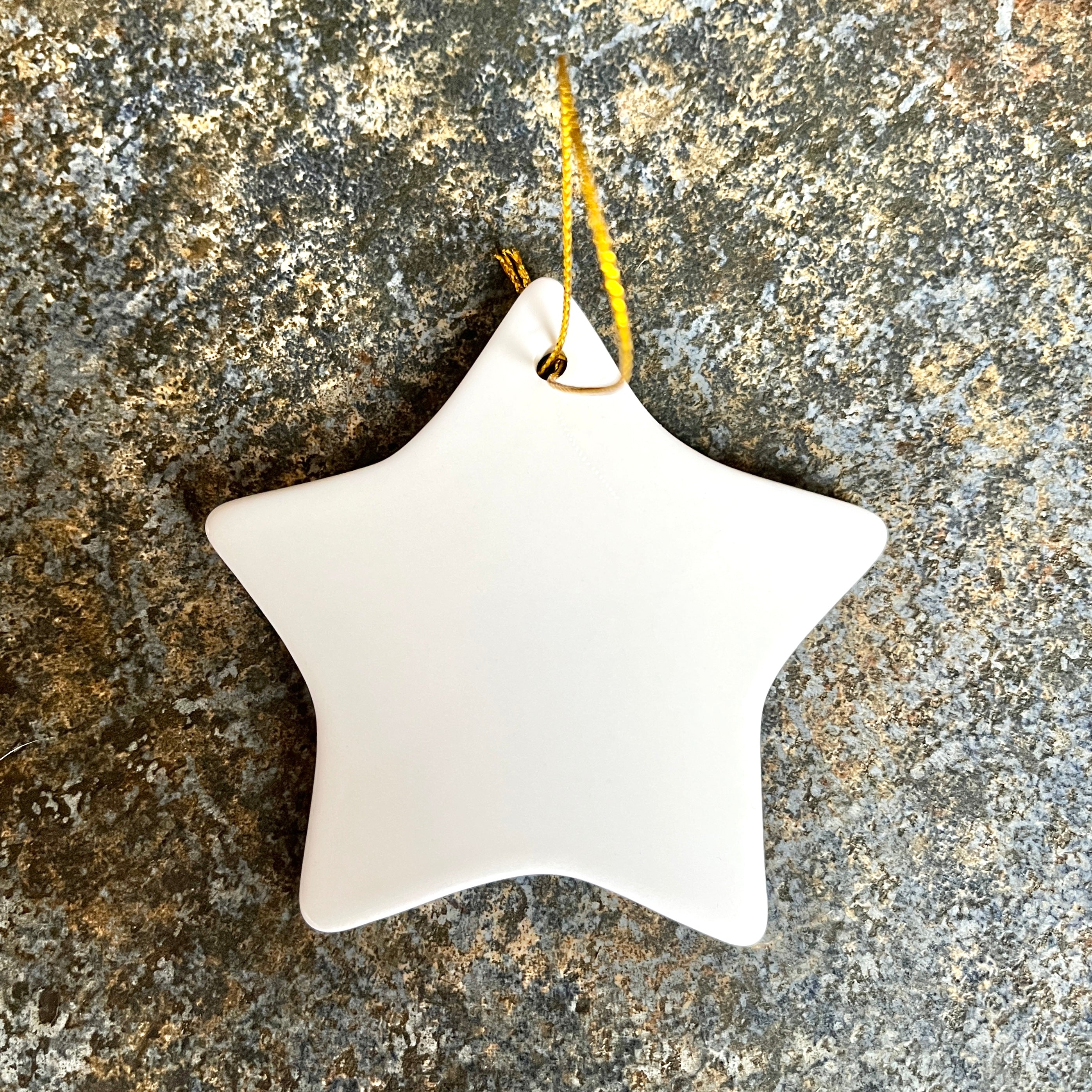 PORCELAIN STAR ORNAMENT